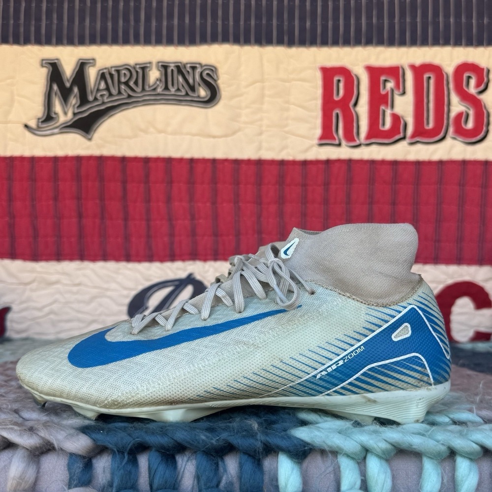 Size 9.5 - Nike Zoom Superfly 10 Academy Fg/Mg Glacier Blue Orbit FQ1456-400